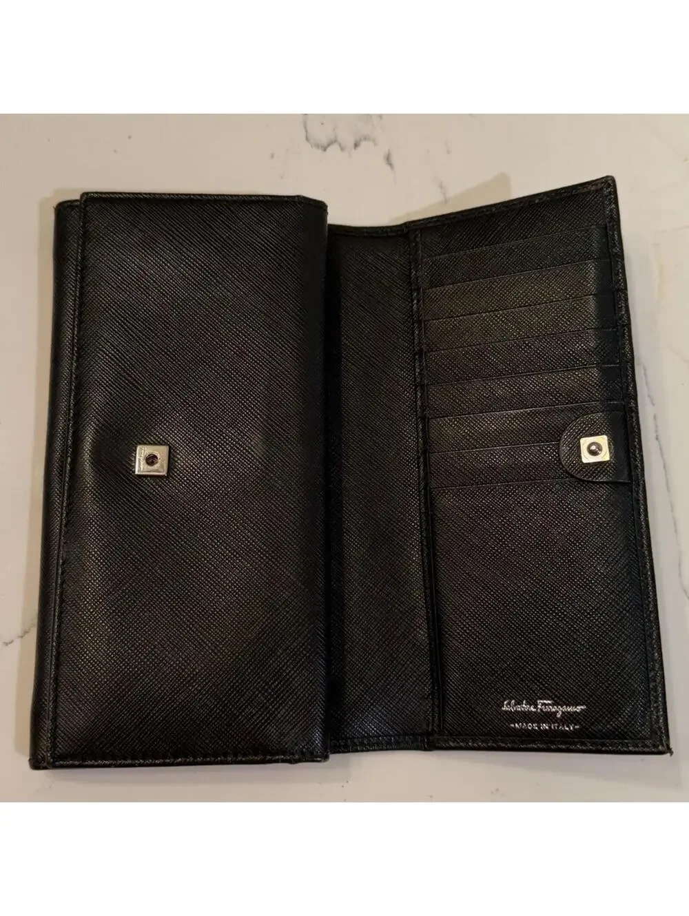 Salvatore Ferragamo Gancini Logo Long Black Leather Continental Wallet - Picture 4 of 15